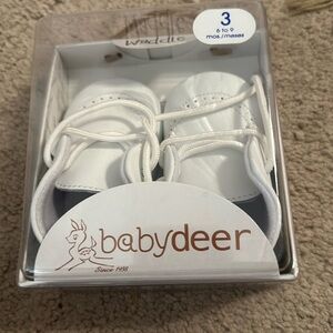 Baby dear waddle shoes.  Size 3.  6 to 9 months